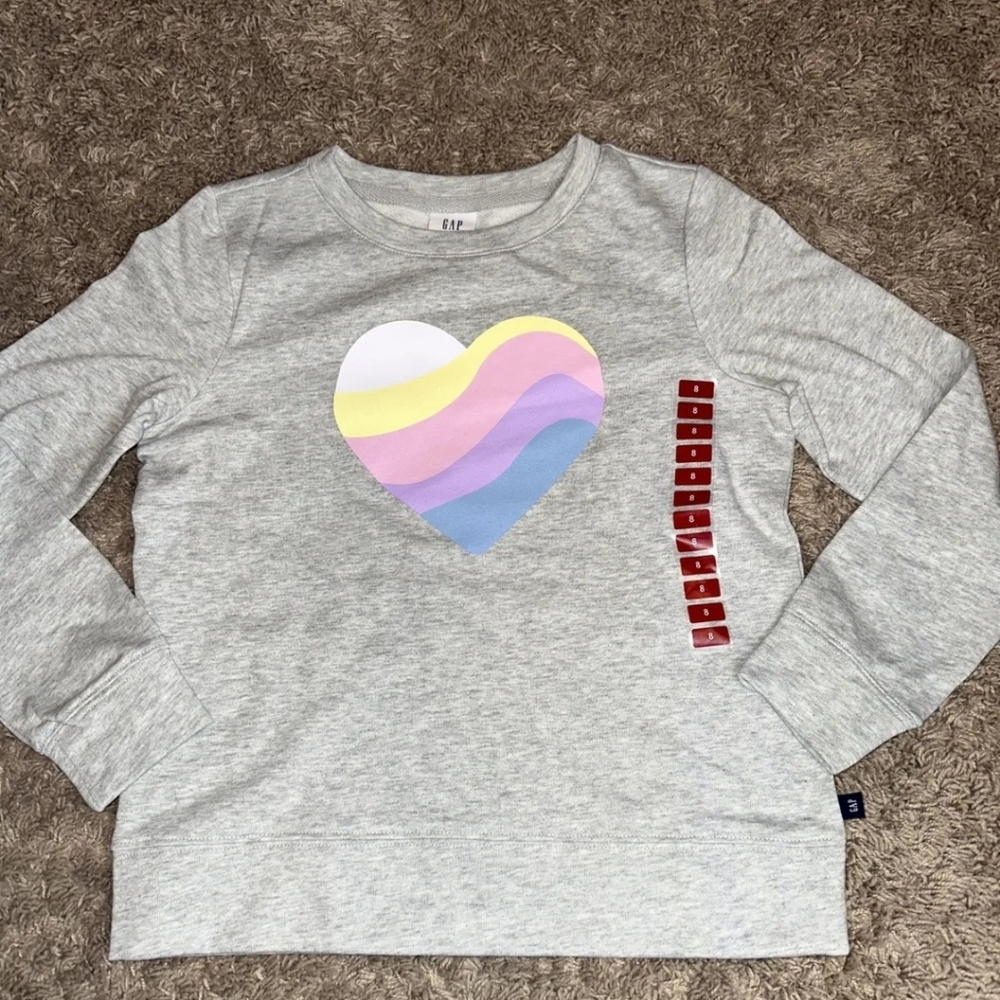 Girl's GAP Gray Sweatshirt.